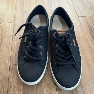 Ecco Sneakers Men’s Size 7